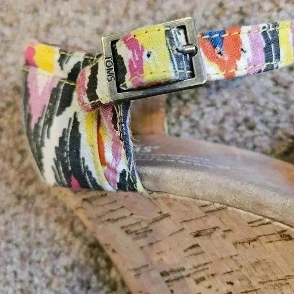 TOMS Multi-Color Espadrille Cork Wedge Sandal Women’s Ankle Strap Shoe, Size 7.5 - Picture 9 of 10